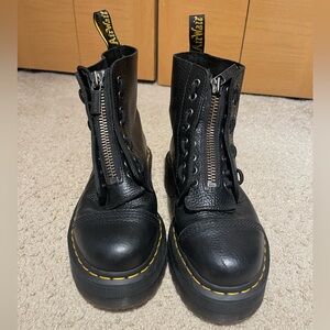 listing-status-banner